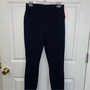 Spanx 4 pocket skinny in pointe Leggings Size Medium Style 20202R Black MSRP 110